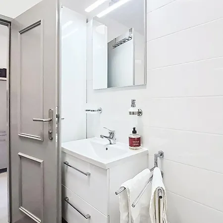 306 Berglick By Interhome Strobl